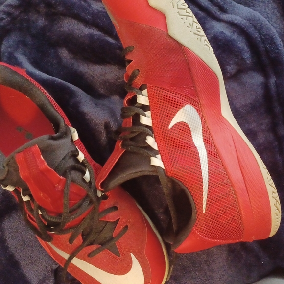 Shoes - Picture 3 of 3